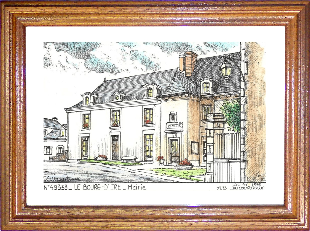 N 49338 - LE BOURG D IRE - mairie